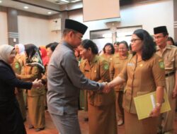 Sekda Lantik 113 Kepsek dan Pejabat Struktural Dinas Koperasi dan UKM Medan