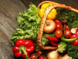 Ingin Selalu Bahagia? Makan Buah dan Sayur Kuncinya!
