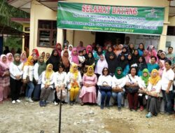 Ibu-Ibu di Desa Konsultasi Kesehatan dan Penyakit Mematikan