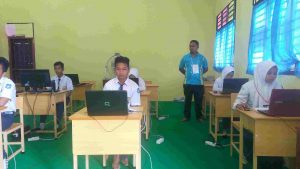 Hebat, Meski Tidak Miliki Komputer Sekolah Ini Mampu Laksanakan UNBK