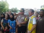 Kapolres Belawan dan Lion Club Bantu Warga Kurang Mampu