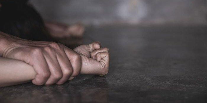 Seorang Ayah di Maluku 9 Tahun jadikan 2 Anak Kandung Budak Seks