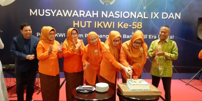 Indah Kirana Pimpin IKWI Pusat Periode 2019-2024