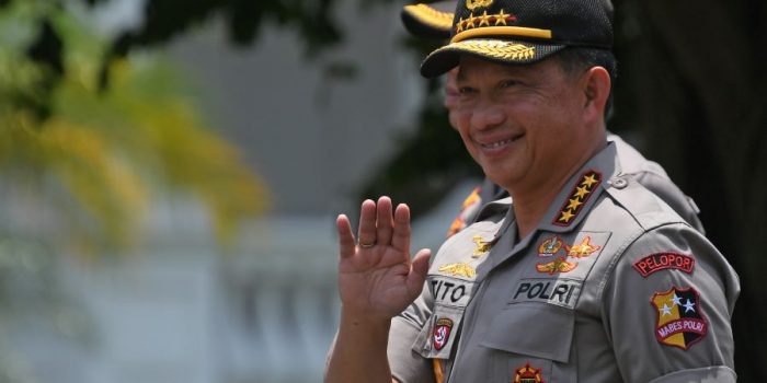 Tito Karnavian Diberhentikan dari Kapolri