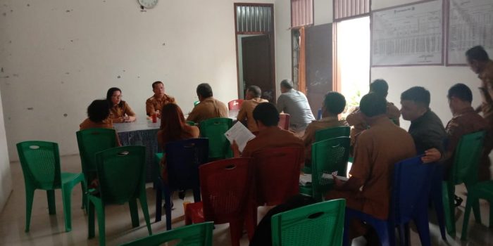 Camat Sigumpar Tobasa Undang Para Kades, Ini Tujuannya