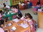 Lomba Mewarnai Tingkatkan Kreativitas Anak Didik PAUD