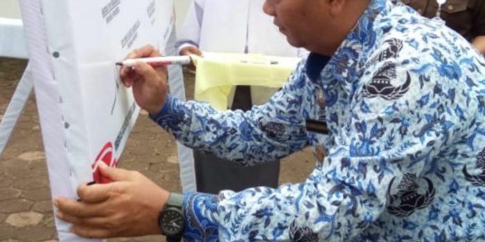 Wabup Palas  Tandatangani Fakta  Integritas WBK dan WBBM di  Kejari Palas
