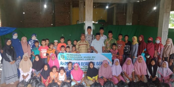 PMNU Palas Berbagi Berkah di Desa Panarian