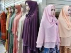 Jelang Lebaran 2020, Pedagang Baju Banting Harga