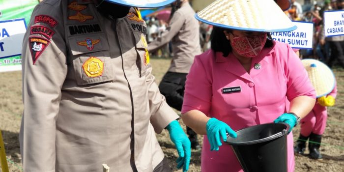 Kapolda Sumut Berkunjung ke Kampung Tangguh di Karo