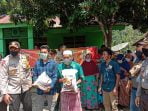 Sambangi Masyarakat Lesten, AKBP Carlie Syahputra Bustaman Berikan Bantuan