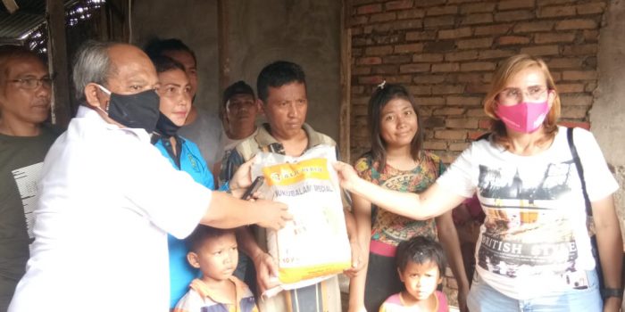 SMSI Sumut Kunjungi dan Bantu Anak Putus Sekolah Akibat Pandemi Covid -19