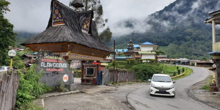Banyak Pos Pemeriksaan, Pengunjung Wisata Air Panas Raja Berneh Mengeluh