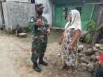 Personel Satgas TMMD 109 Kodim 0201/BS Lakukan Komsos Ajak Warga Jaga Kebersihan Lingkungan