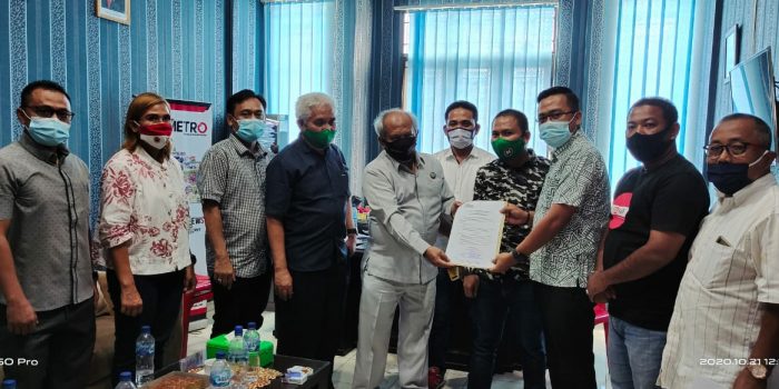 Yasir Hambali Terima Mandat Pengurus SMSI Batubara