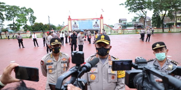 28 Personel Dapat Penghargaan, Irjen Martuani: Pola Pengamanan Poldasu di Unras Cipta Kerja jadi Sorotan