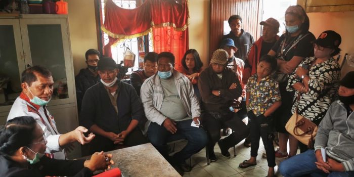 Iba Melihat Penderitaan Korban Kebakaran, Bupati dan Ketua DPRD Karo Ajak Berdialog Bangun TPS