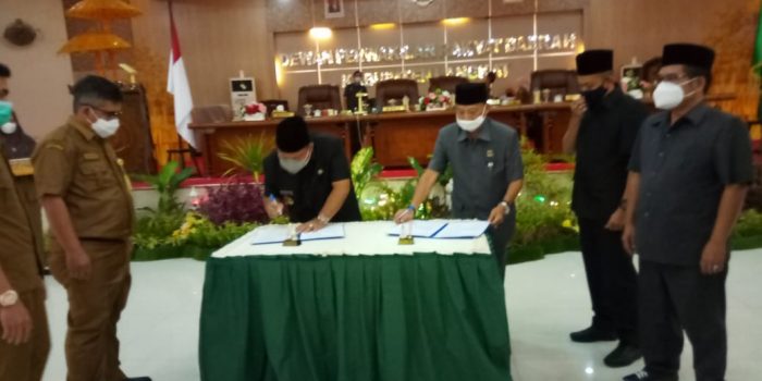 Bupati Langkat Sampaikan Nota Keuangan R APBD TA 2021