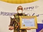 Gubernur Sumut Terima Penghargaan KPPU Award 2020