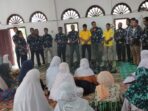 DPD AMPI Palas Bagi Paket Sembako kepada Lansia