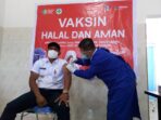 Bupati Aceh Timur Disuntik Vaksin Covid-19