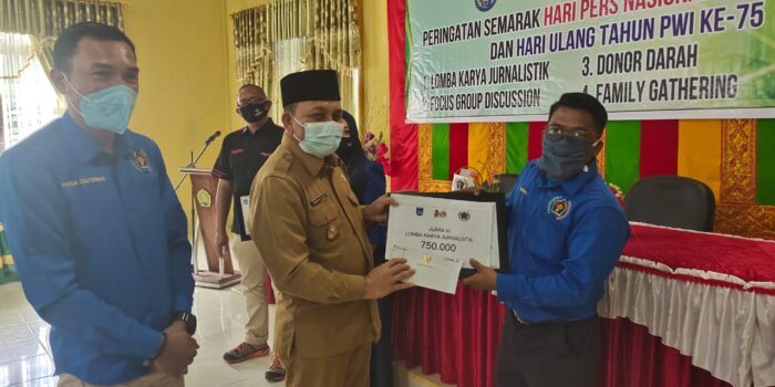 Wartawan Waspada Raih Juara I, Lomba Karya Jurnalistik HPN 2021