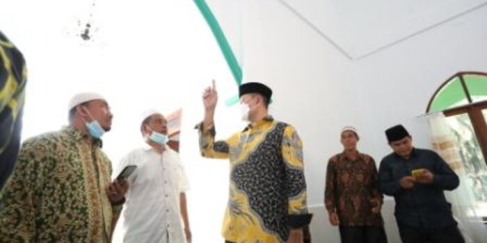 Resmikan Masjid Al-Musannif Torgamba, Ijeck Sebut Keinginan Ayahnya Bangun 99 Masjid