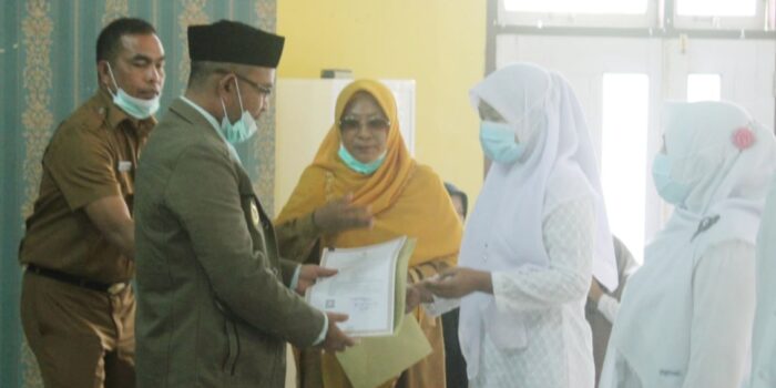 Wabup Abdya, Serahkan SK Pengangkatan Kepada 58 PPPK