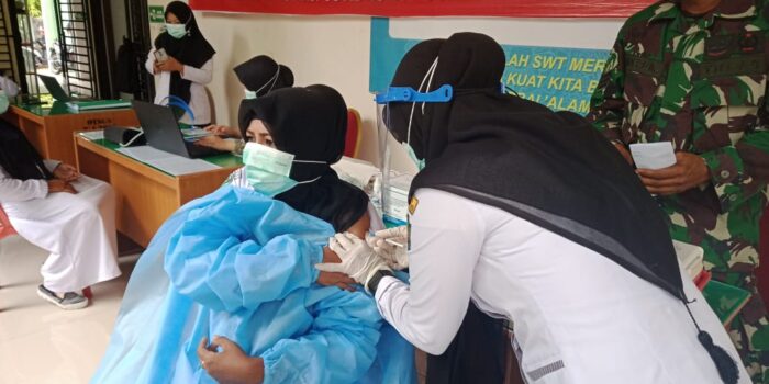 Petugas Kesehatan Abdya Kembali Disuntik Vaksin Covid-19 Tahap II