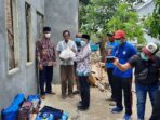 Marzuki Hamid, Serahkan Bantuan Masa Panik Kepada Korban Puting Beliung