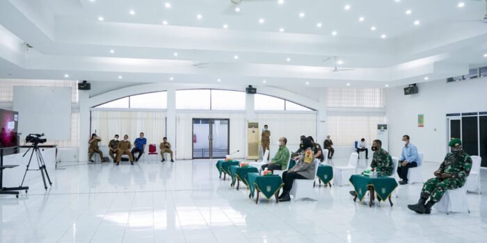 Sekda Asahan Ikuti Hari OTDA ke-25 Secara Virtual