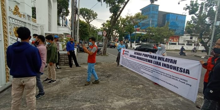Mahasiswa LIRA Sumut Soroti Proses Tender Pembangunan Jalan Rp 40 Miliar