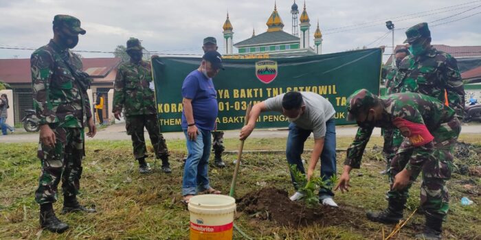 Camat, Dandim dan Lurah Denai Gelar Aksi Tanam Pohon