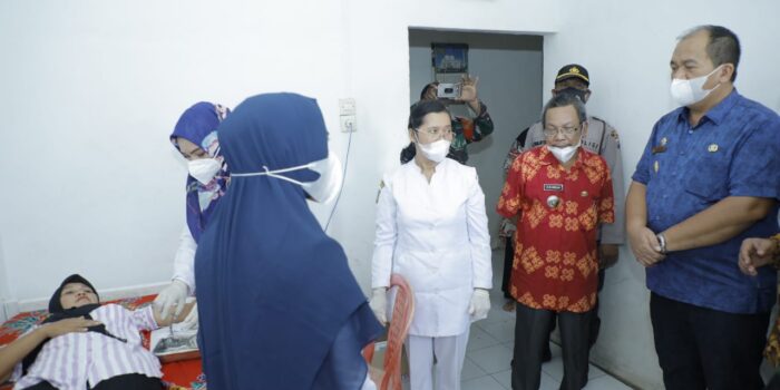 Wakil Bupati Asahan Tinjau Pelayanan KB di Kecamatan Air Batu