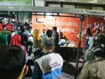 Tertibkan Warung Nasi Goreng,  Petugas Diprovokasi Oleh Oknum Tidak Dikenal
