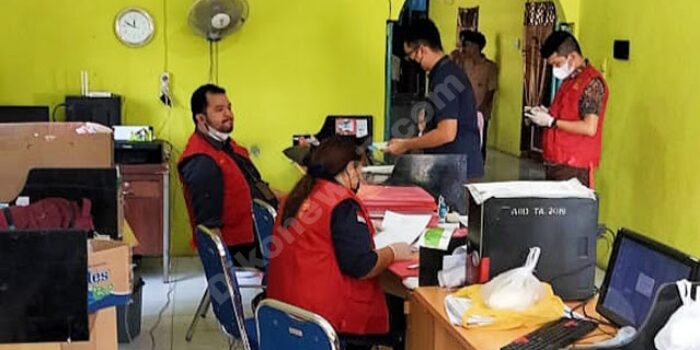 Heboh, Kantor Desa Sei Siur Digeledah Cabjari Langkat