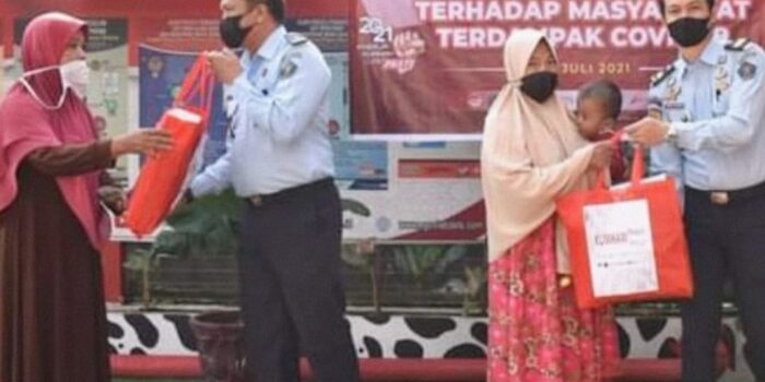 Masyarakat Terdampak Covid-19 Dapat Bansos dari Rutan Labuhan Deli