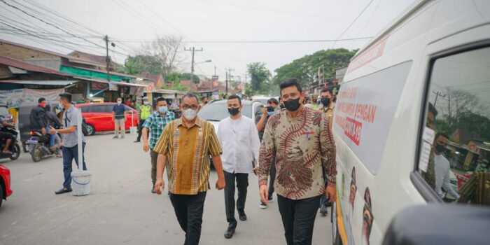 Berkantor di Kecamatan Zona Merah, Bobby Nasution Diapresiasi