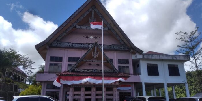 Oknum Anggota DPRD Pakpak Bharat Hina Wartawan, Mengaku Mantan Preman