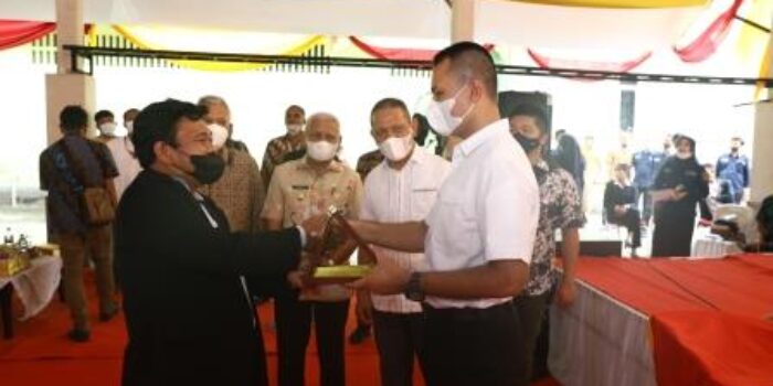Isi Kuliah Umum di Universitas Asahan, Musa Rajekshah: Mahasiswa Harus Berani Bermimpi