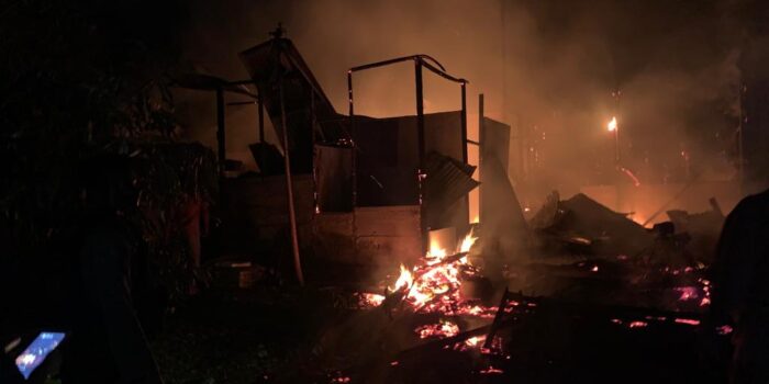 Dua Unit Rumah di Blangpidie Dilalap Si Jago Merah