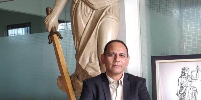 Dr  Azwir  Agus SH MHum : Advokat Harus Tingkatkan Kualitas dan Kapasitas Diri