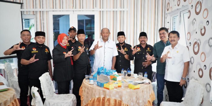 Pendawa Dukung Syah Afandin Dua Periode