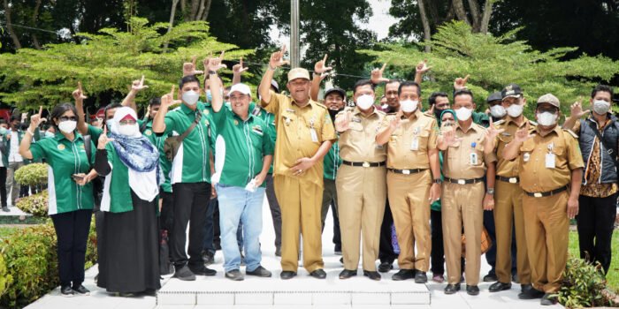 Syah Afandin Terima Kunker DPRD Sumut dan Lepas 191 Mahasiswa KKN PPM USU