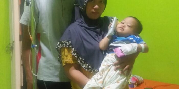 Balita Penderita Leukemia Butuh Uluran Tangan Dermawan