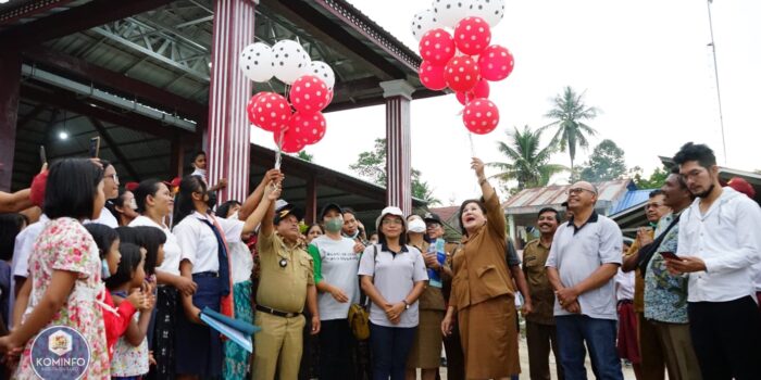 Bupati Karo Panen Padi Pertanian Organik dan Launching Posyandu Remaja