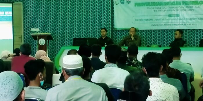 Kejari Abdya Tutup Acara Penyuluhan Hukum Terkait dengan Pengelolaan DD
