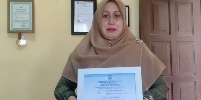 Badan Akreditasi Pusat Berikan Akreditasi Nasional A ke SMAN 5 Abdya