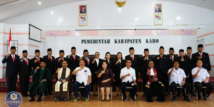 Bupati Karo Lantik Pejabat Pimpinan Tinggi Pratama dan Pejabat Administrator