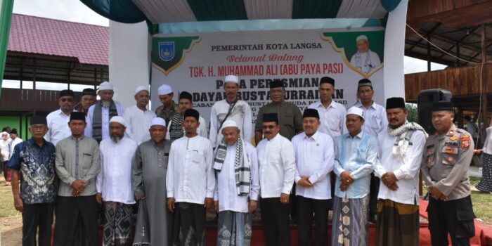 Wali Kota Langsa Bersama Abu Paya Pasi Resmikan Dayah Bustanurraihan
